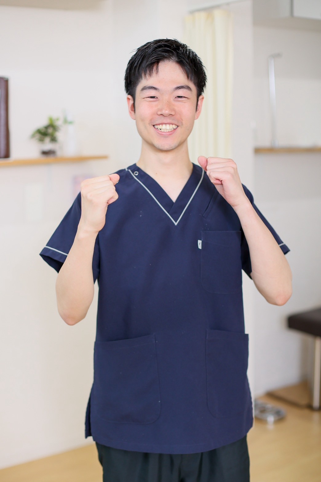 柔道整復師 小栗睦大